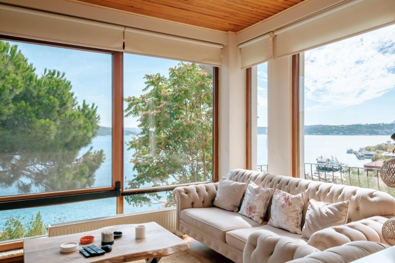 Bosphorus View House With Garden 5 Min To Coast Holiday home Istanbul